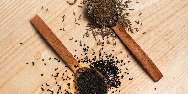 All you need to know about black cumin oil and black cumin seeds